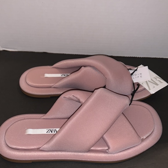 Brand new Zara quilted slides - Picture 9 of 9